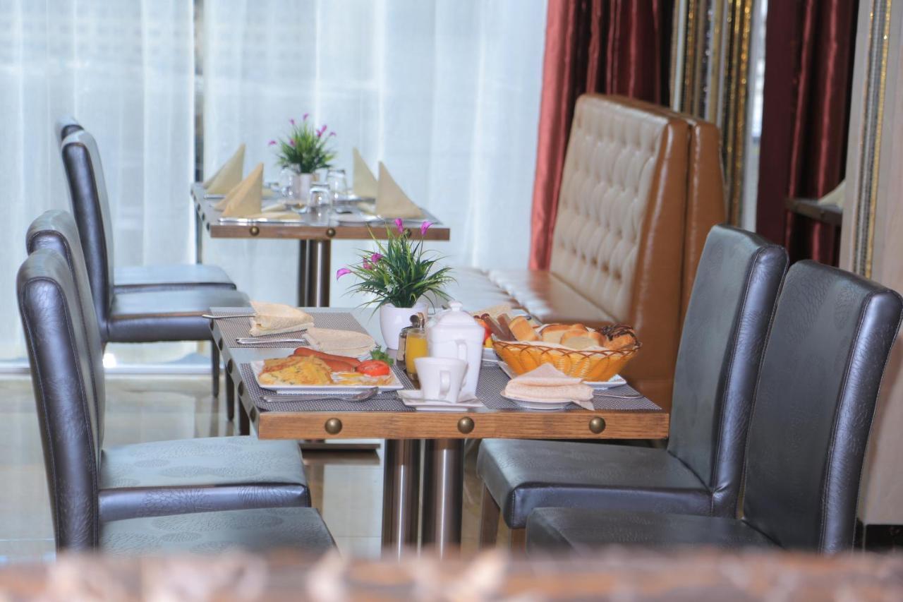 Tiffany Diamond Hotels Ltd - Makunganya Darüsselam Dış mekan fotoğraf