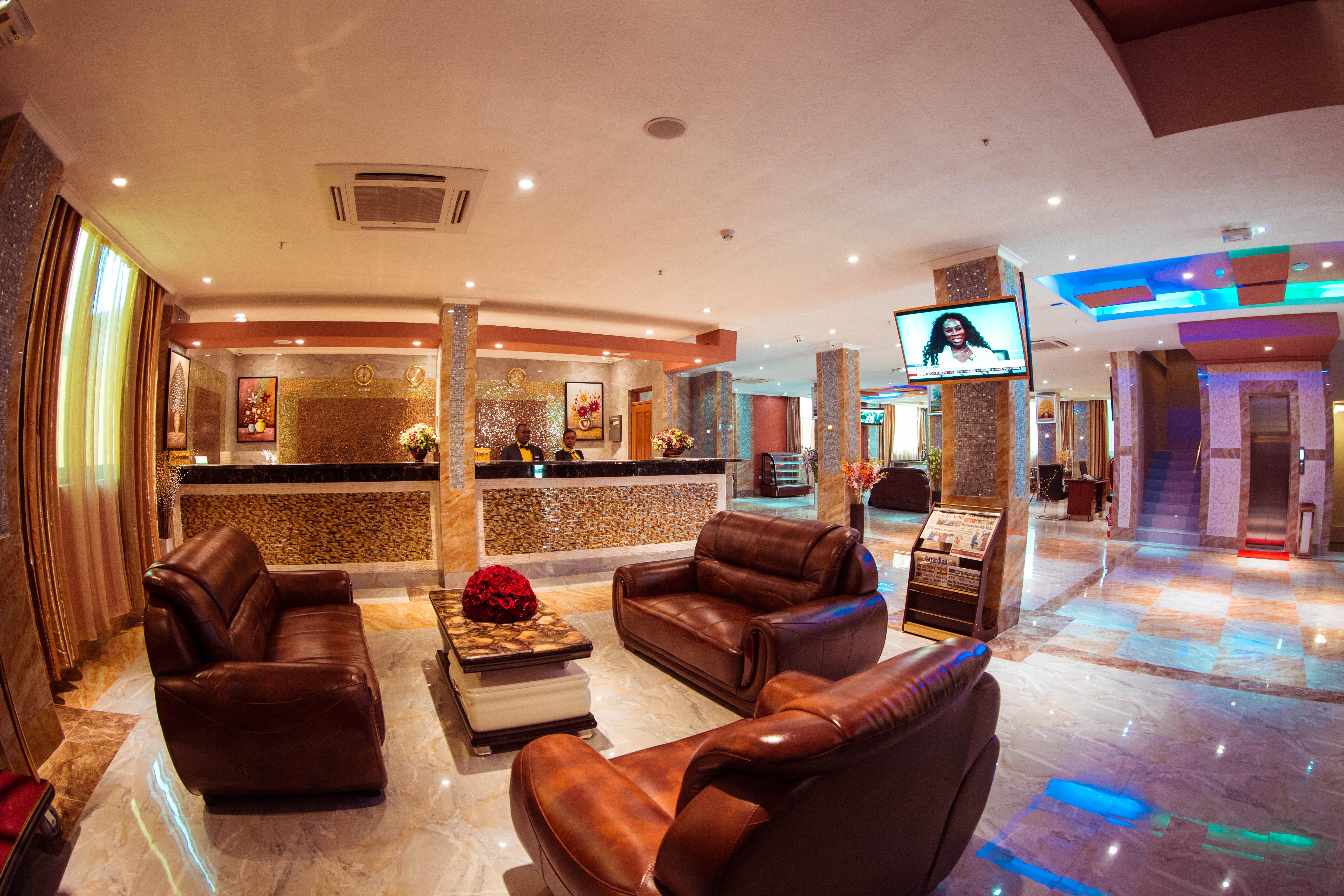 Tiffany Diamond Hotels Ltd - Makunganya Darüsselam Dış mekan fotoğraf