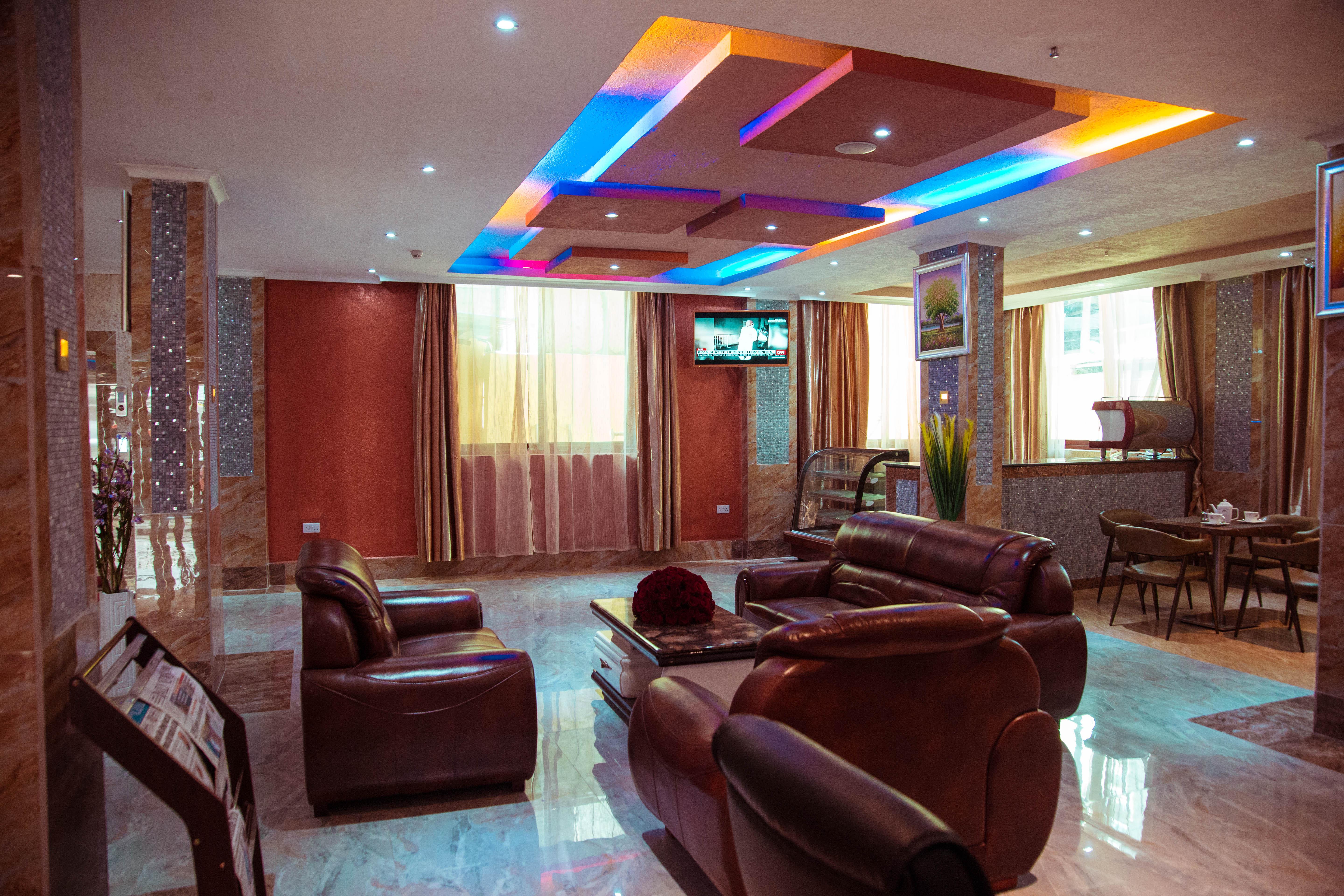 Tiffany Diamond Hotels Ltd - Makunganya Darüsselam Dış mekan fotoğraf