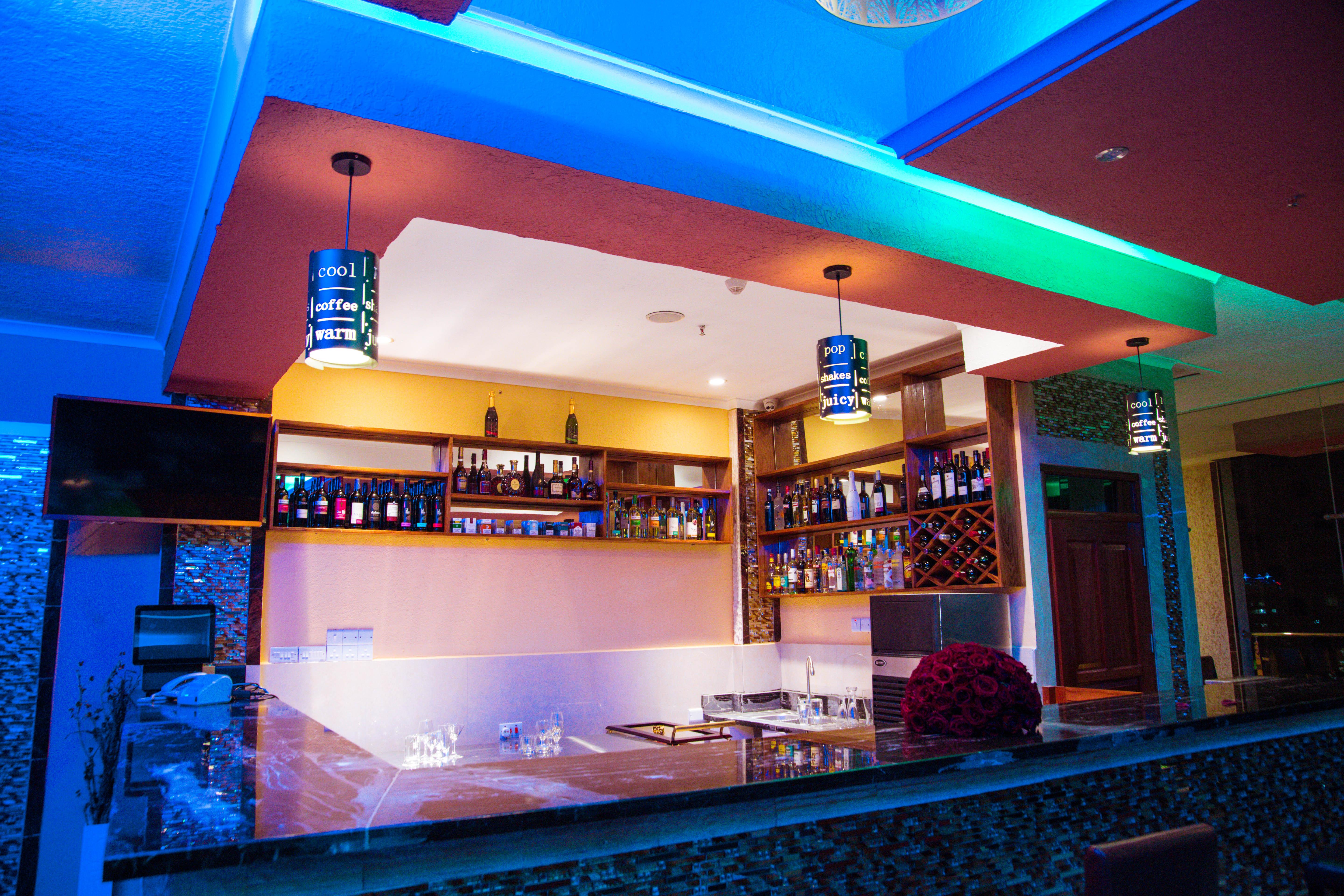 Tiffany Diamond Hotels Ltd - Makunganya Darüsselam Dış mekan fotoğraf