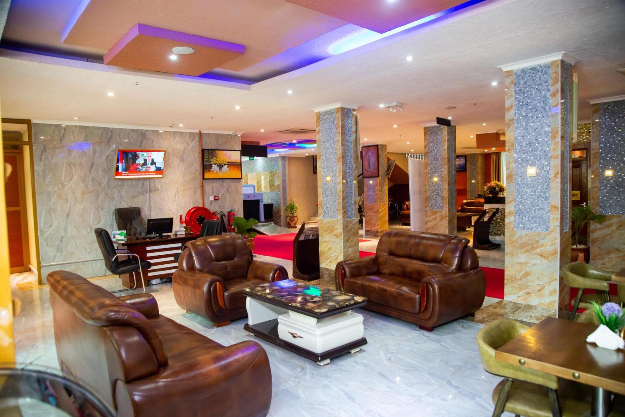 Tiffany Diamond Hotels Ltd - Makunganya Darüsselam Dış mekan fotoğraf